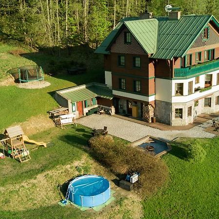 Pension Silva Špindlerŭv Mlýn Luaran gambar