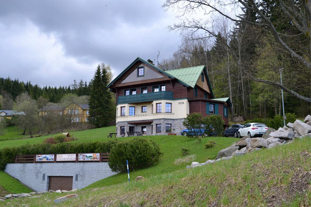 Pension Silva Špindlerŭv Mlýn Luaran gambar